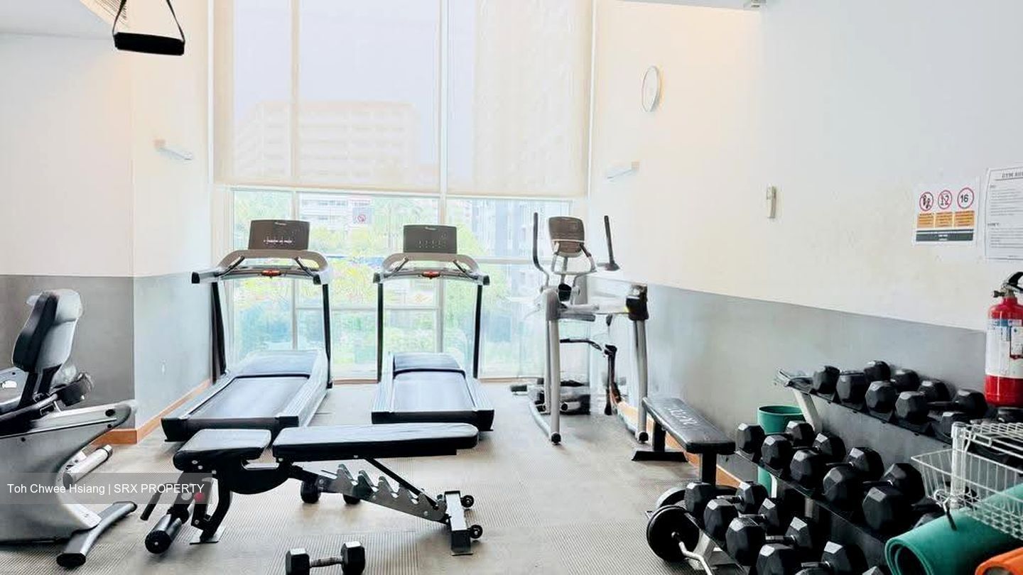 The Esparis (D18), Condominium #620745431